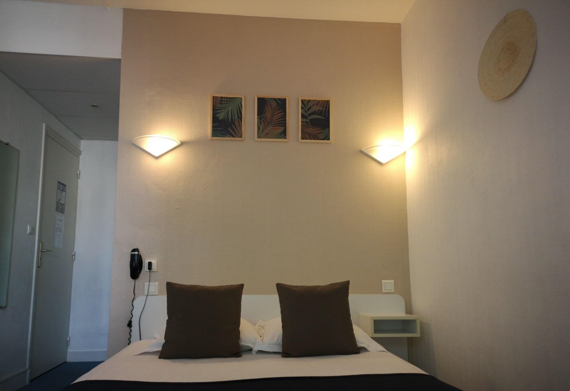 Hotel Trianon Tours Luaran gambar